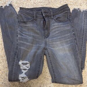 American Eagle Outfitters Gray Skinny Jeans with Distressed Details